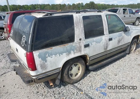 1999 Chevrolet Tahoe Lt z USA, uszkodzony, nr VIN 1GNEC13R3XJ539270